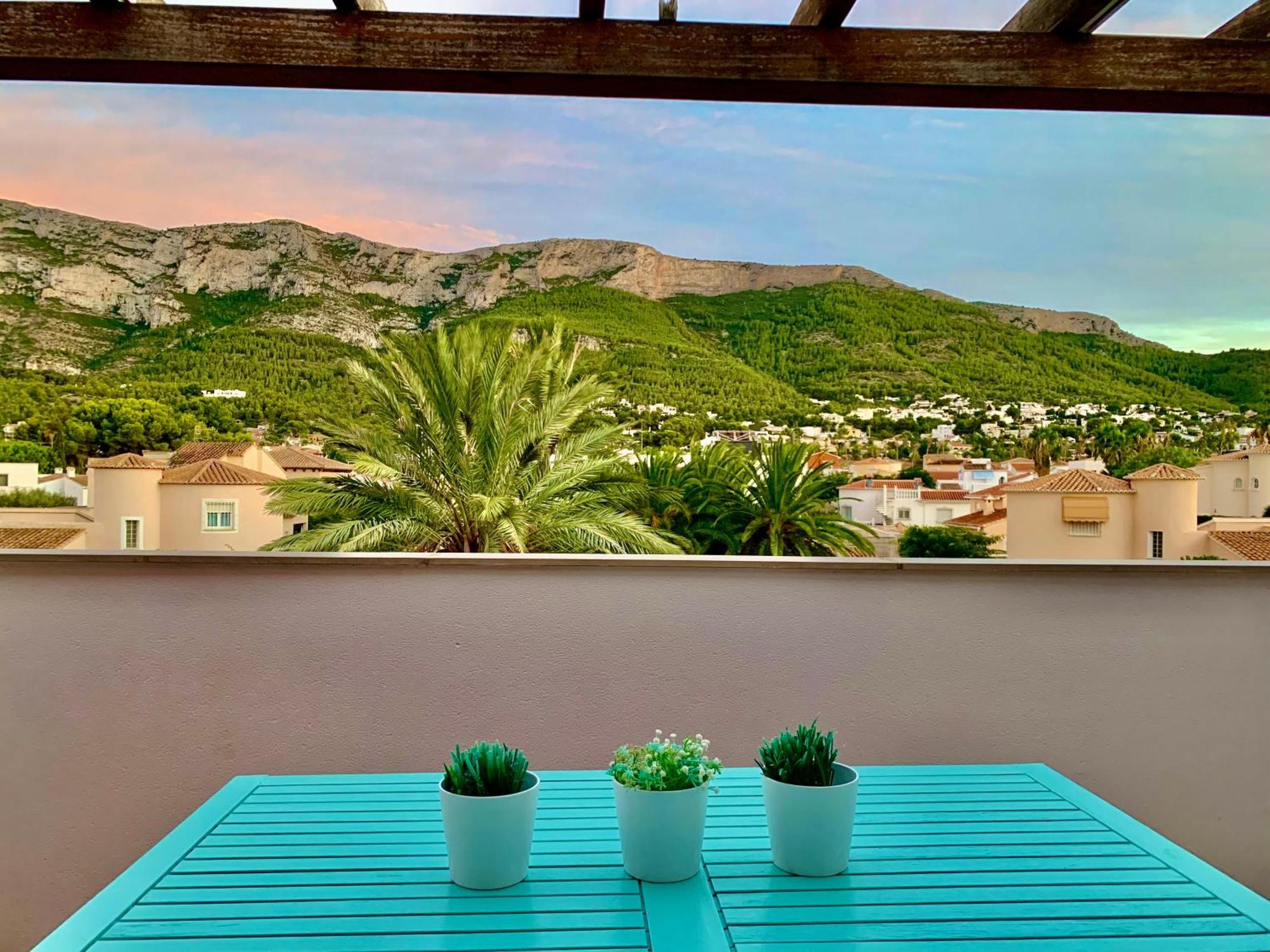 Hoteltype Penthouse 2 Beds, Parking, Wifi & Pool Stunning Views Denia Eksteriør bilde
